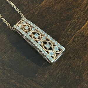 14k Rose gold diamond pendant with chain